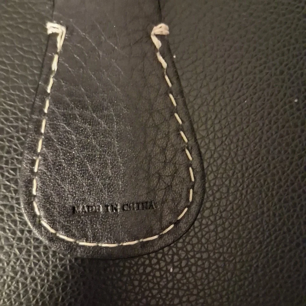 Vintage Dooney & Bourke Dark Brown Leather Logo Hangtag Key Chain Ring FOB